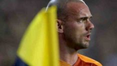 Sneijder son düdüğü beklemedi!