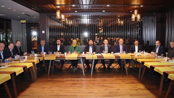 AK Parti’de hedef 9’da 9