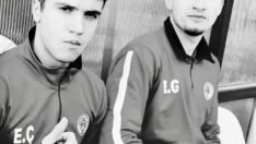 İki genç futbolcu kaza kurbanı