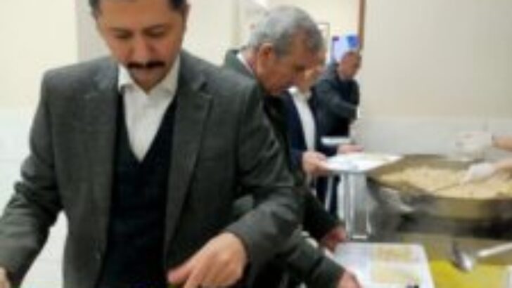 İftar ziyaretleri sürüyor