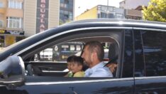 Çocuklar TOGG’ la şehir turu attı