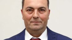 Kaya partisinden istifa etti