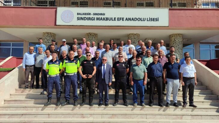 Servis Şoförlerine Trafik Eğitimi
