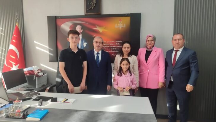 İl Birincisi Şiir Gururlandırdı