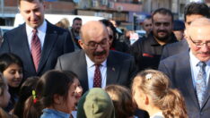 Mobil Sinema Çocuklara Moral Oldu