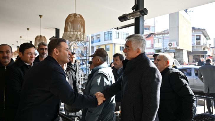 Akın Depremzedenin Yanında
