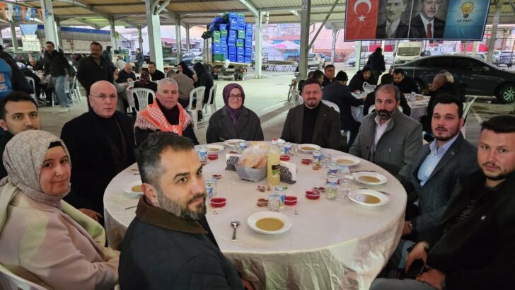 Ak Parti İftarda Buluştu