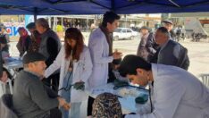 Cumhuriyet Meydanında Sağlık Taraması