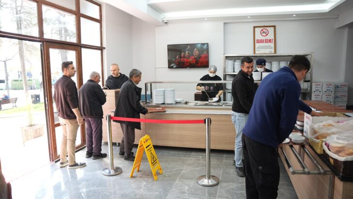 Kent Lokantasında “Askıda Yemek” Uygulaması Başladı