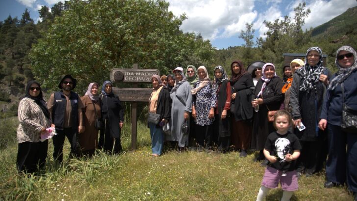Kadınlar Jeoparkı Gezdi