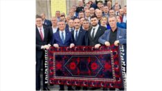 CHP İlçe Örgütü Özel’in Yanında